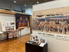 たてもの園ビジターセンターに展示された移動博物館の模型やパネル